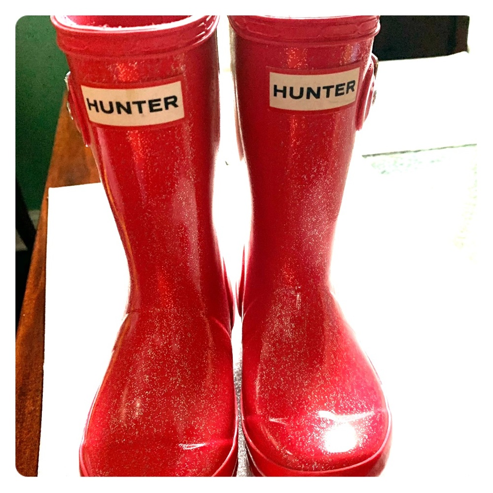 Hunter toddlers size 10.